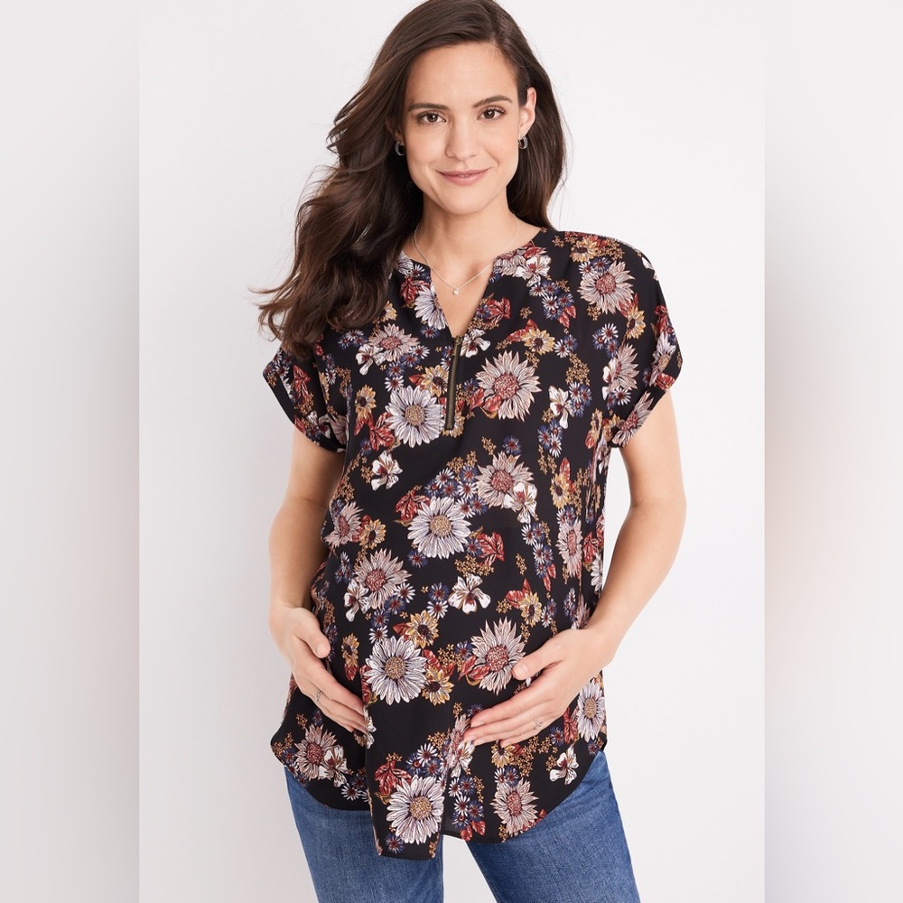NWT Geneva Zipper Neck Nursing Friendly Maternity Blouse